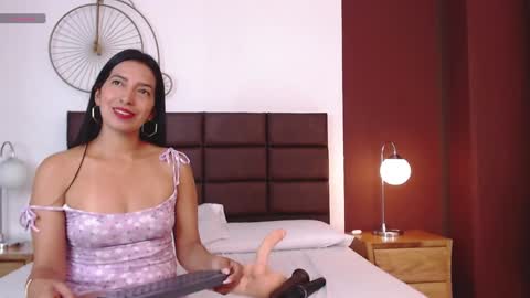 CANELA  online show from 31, 1, 2025