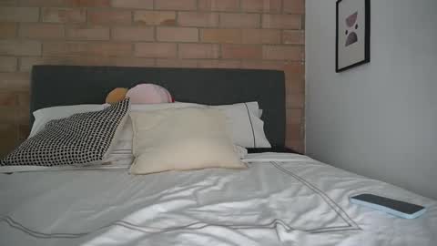 Jency NEW IG IMCANELA   online show from 11, 11, 2025