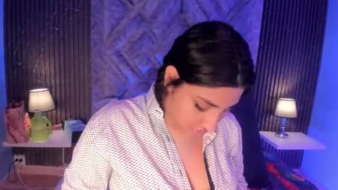 GABRIELA LOPEZ online show from 7, 3, 2025