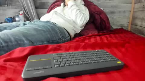 canuk1983 online show from 23, 2, 2025