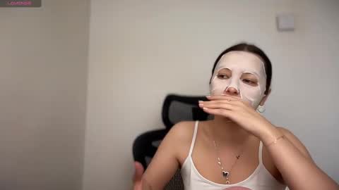 Emma online show from 12, 2, 2025