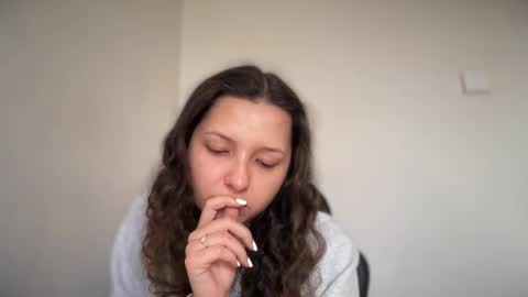 Emma online show from 17, 11, 2025