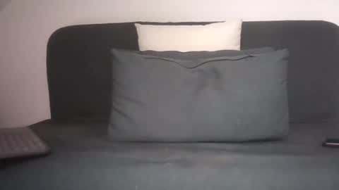 capri34 online show from 2, 1, 2025