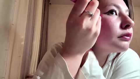 May online show from 5, 3, 2026