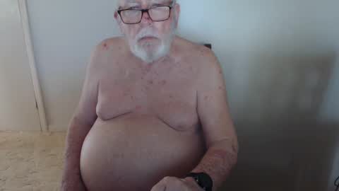 Snapshot of capt5105 chatting on 2, 2, 2025 capt5105 online show from 2, 2, 2025