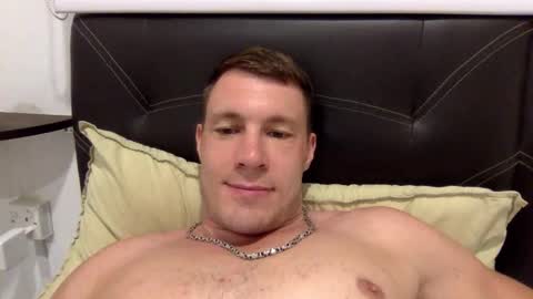 Snapshot of capt_oliver chatting on 17, 1, 2025 follow my twitter online show from 17, 1, 2025