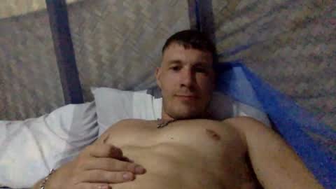 Snapshot of capt_oliver chatting on 24, 1, 2025 follow my twitter online show from 24, 1, 2025