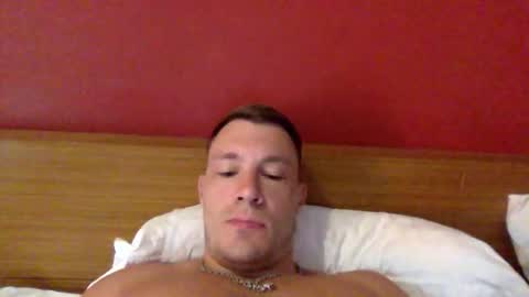 Snapshot of capt_oliver chatting on 18, 11, 2025 follow my twitter online show from 18, 11, 2025