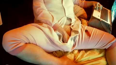 Snapshot of captain_fatcock chatting on 25, 2, 2025 captain_fatcock online show from 25, 2, 2025