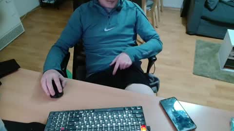 Kasper online show from 6, 12, 2024