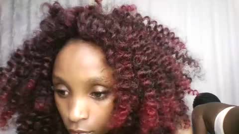 Snapshot of carababey chatting on 17, 4, 2026 carababey online show from 17, 4, 2026