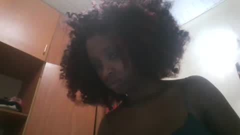 Snapshot of carababey chatting on 19, 4, 2026 carababey online show from 19, 4, 2026
