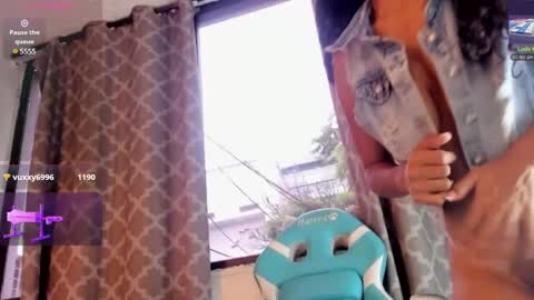 Snapshot of caraiosh_ chatting on 1, 3, 2025 Cara online show from 1, 3, 2025