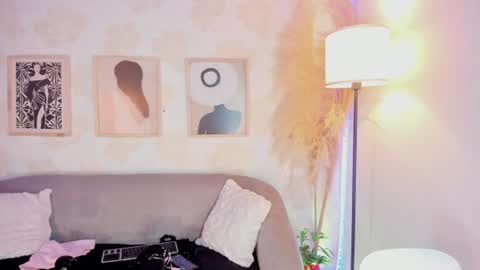 caramel_kiss_ online show from 18, 6, 2026