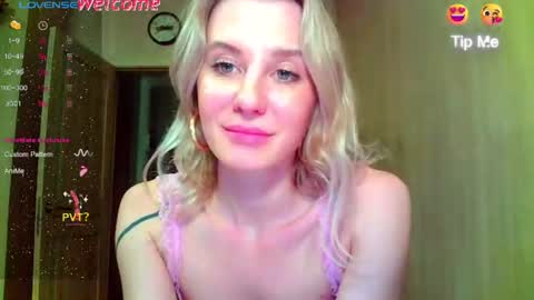 Snapshot of caramel_pie_ chatting on 10, 6, 2026 caramel online show from 10, 6, 2026