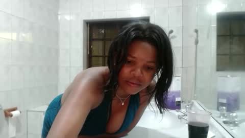 fifi online show from 12, 4, 2026