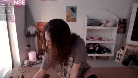 Snapshot of careful_i_bite chatting on 18, 1, 2025 NONA follow online show from 18, 1, 2025