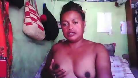 carinesexy69 online show from 20, 12, 2024