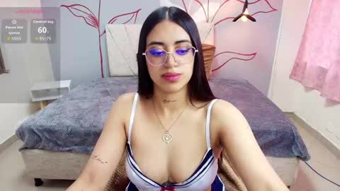 Snapshot of carla_bennet_ chatting on 18, 9, 2025 C A R L A online show from 18, 9, 2025