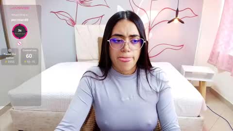 Snapshot of carla_bennet_ chatting on 29, 9, 2025 C A R L A online show from 29, 9, 2025