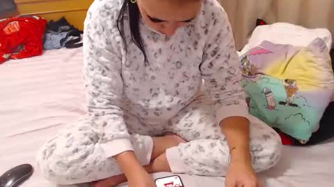 Snapshot of carlasweet00 chatting on 13, 10, 2025 carlasweet00 online show from 13, 10, 2025