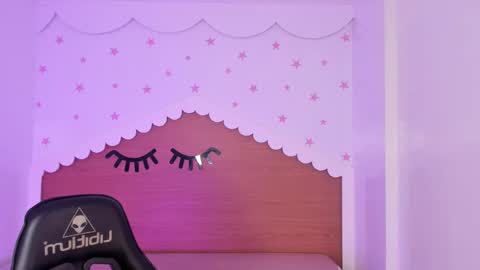 CARLYE   online show from 12, 9, 2025