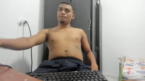 Snapshot of carlitosex09 chatting on 30, 12, 2024 master online show from 30, 12, 2024