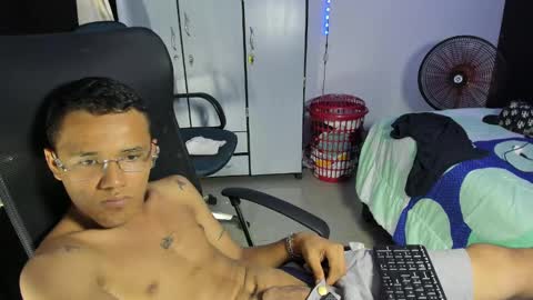 Snapshot of carlitosex09 chatting on 11, 2, 2025 master online show from 11, 2, 2025