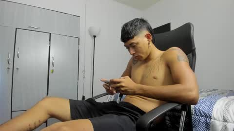 Snapshot of carlitosex09 chatting on 17, 2, 2025 master online show from 17, 2, 2025