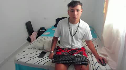 Snapshot of carlitosex09 chatting on 1, 3, 2025 master online show from 1, 3, 2025