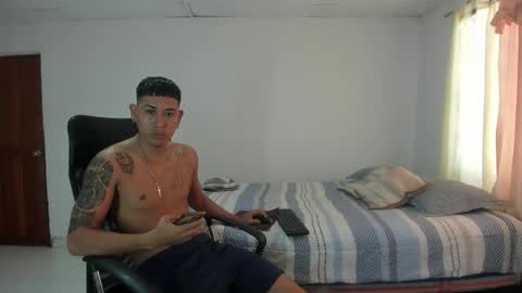 Snapshot of carlitosex09 chatting on 20, 9, 2025 master online show from 20, 9, 2025