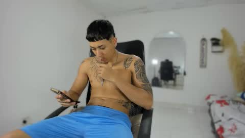 Snapshot of carlitosex09 chatting on 9, 11, 2025 master online show from 9, 11, 2025