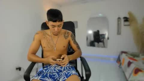 Snapshot of carlitosex09 chatting on 17, 11, 2025 master online show from 17, 11, 2025