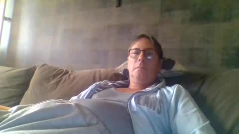 Snapshot of carlonebraska112233 chatting on 8, 10, 2025 carlonebraska112233 online show from 8, 10, 2025