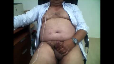 carlos8711 online show from 27, 2, 2025