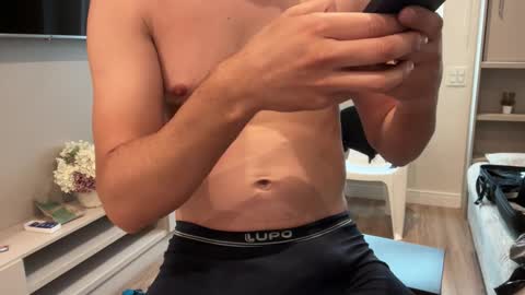 Snapshot of carlos_020 chatting on 13, 9, 2025 carlos_020 online show from 13, 9, 2025