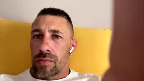 carlosrm440882 online show from 25, 5, 2026
