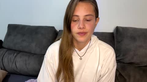 Snapshot of carlotta4you chatting on 6, 1, 2025 Carlotta4you online show from 6, 1, 2025