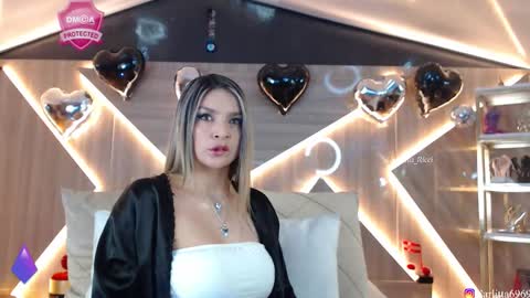 Carla Carla  I am sensual goddes and i was born for loveworshipping and enjoyment. online show from 30, 9, 2025