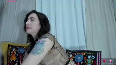 Snapshot of carly_grasso chatting on 13, 6, 2026 carly grasso online show from 13, 6, 2026