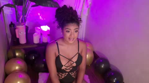 Snapshot of carly_monroe_ chatting on 1, 10, 2025 Carly Monroe online show from 1, 10, 2025