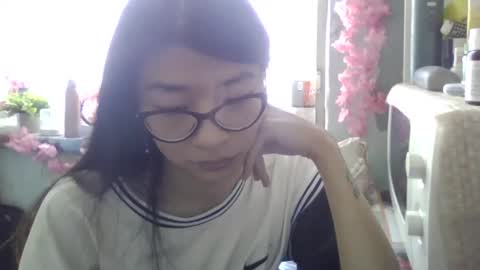 CarlyJoy online show from 3, 10, 2025