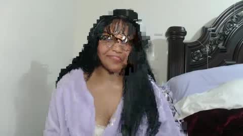 Snapshot of carmellovekisses chatting on 25, 9, 2025 CARAMEL xoxo online show from 25, 9, 2025