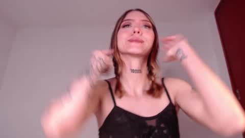 Snapshot of carmennrusso chatting on 12, 3, 2025 carmennrusso online show from 12, 3, 2025