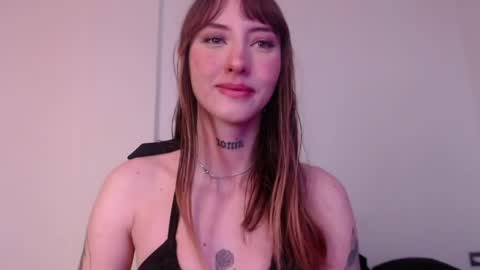 Snapshot of carmennrusso chatting on 31, 5, 2026 carmennrusso online show from 31, 5, 2026