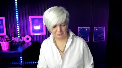 Carmen online show from 1, 12, 2025