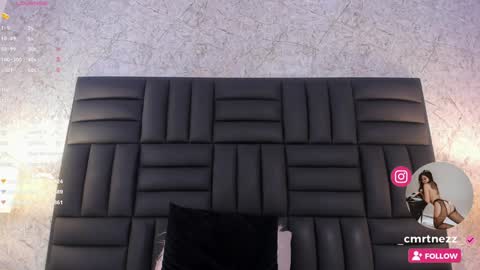    online show from 28, 1, 2025