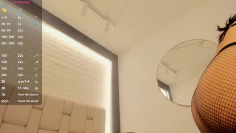    online show from 24, 9, 2025