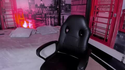 Snapshot of caro_sexyhot chatting on 15, 11, 2025 carolina online show from 15, 11, 2025