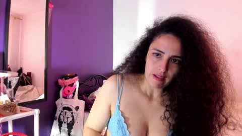 carol I broadcast from 3-9 pm Chicago USA online show from 14, 12, 2024